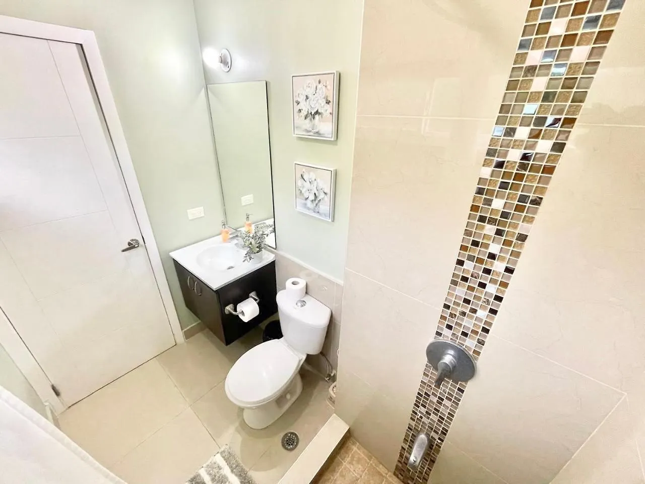 Modern 3 Bedroom Condo In Private Community #8 Petit Valley Dom wakacyjny