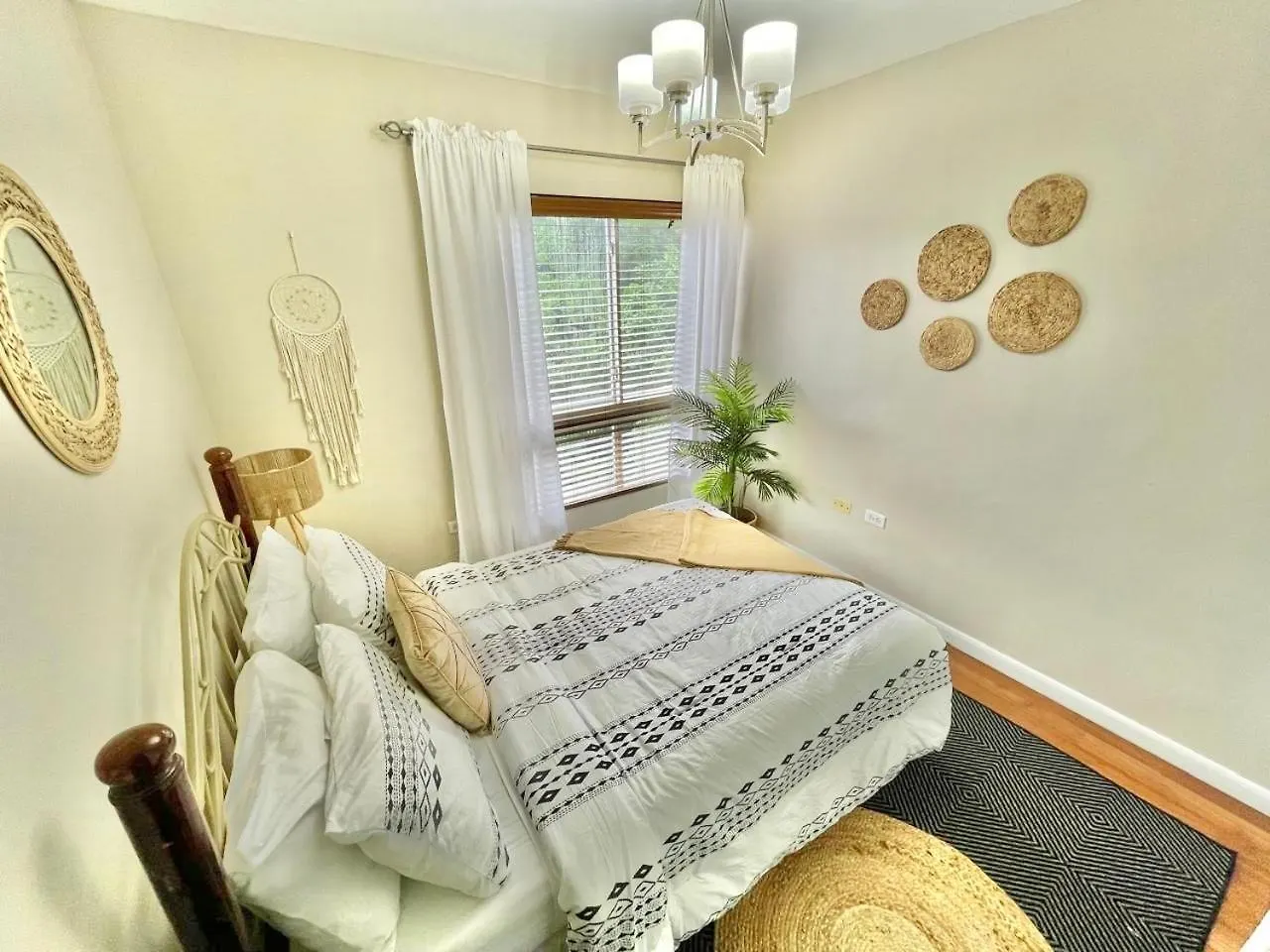 Modern 3 Bedroom Condo In Private Community #8 Petit Valley 0*,
