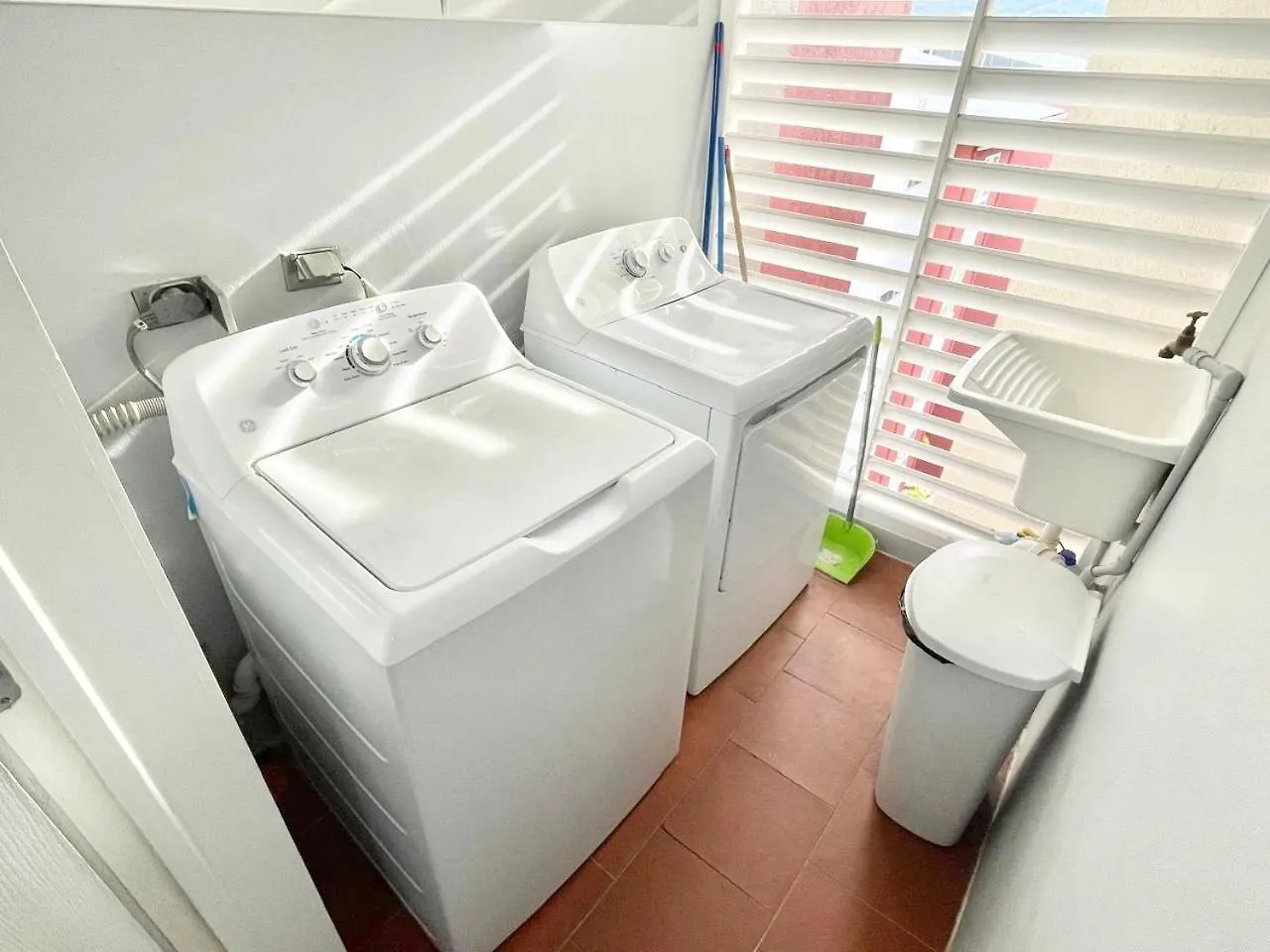 Modern 3 Bedroom Condo In Private Community #8 Petit Valley 0*,  Trinidad ve Tobago